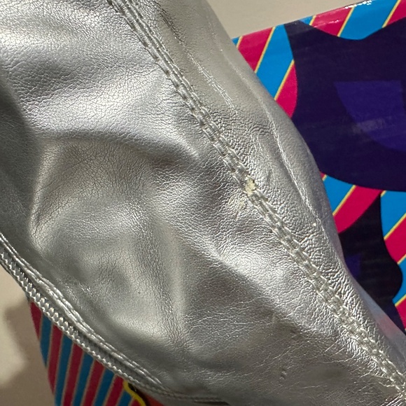 Funtasma Exotica-2000 Platform Boots, Silver, Size 10 - Picture 5 of 12